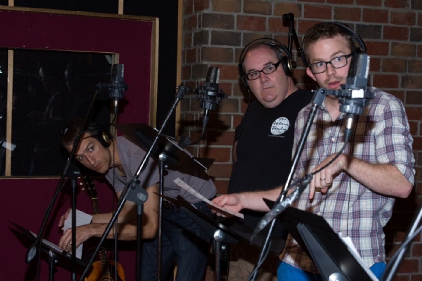 Exclusive Photo Coverage: Zachary Levi & FIRST DATE Cast Tell It on the Mountain for Carols for a Cure  Image