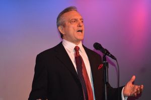 Martin Vidnovic @ BroadwayWorld Martin Vidnovic Photo