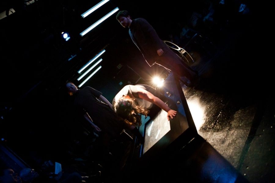 Photo Flash: First Look at Guerilla Opera's NO EXIT Image
