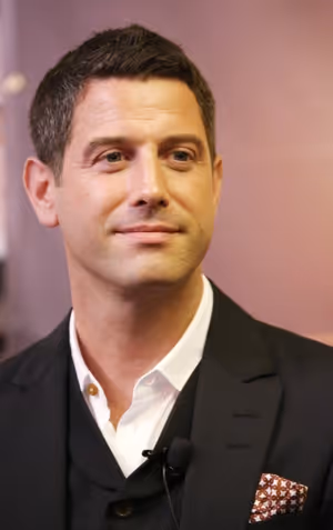 Sebastien Izambard from IL DIVO @ BroadwayWorld Sebastien Izambard from IL DIVO Photo