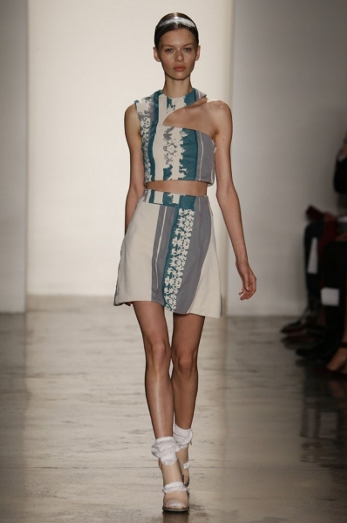Photo Coverage: Louise Goldin S/S 2014 Collection Preview! Image