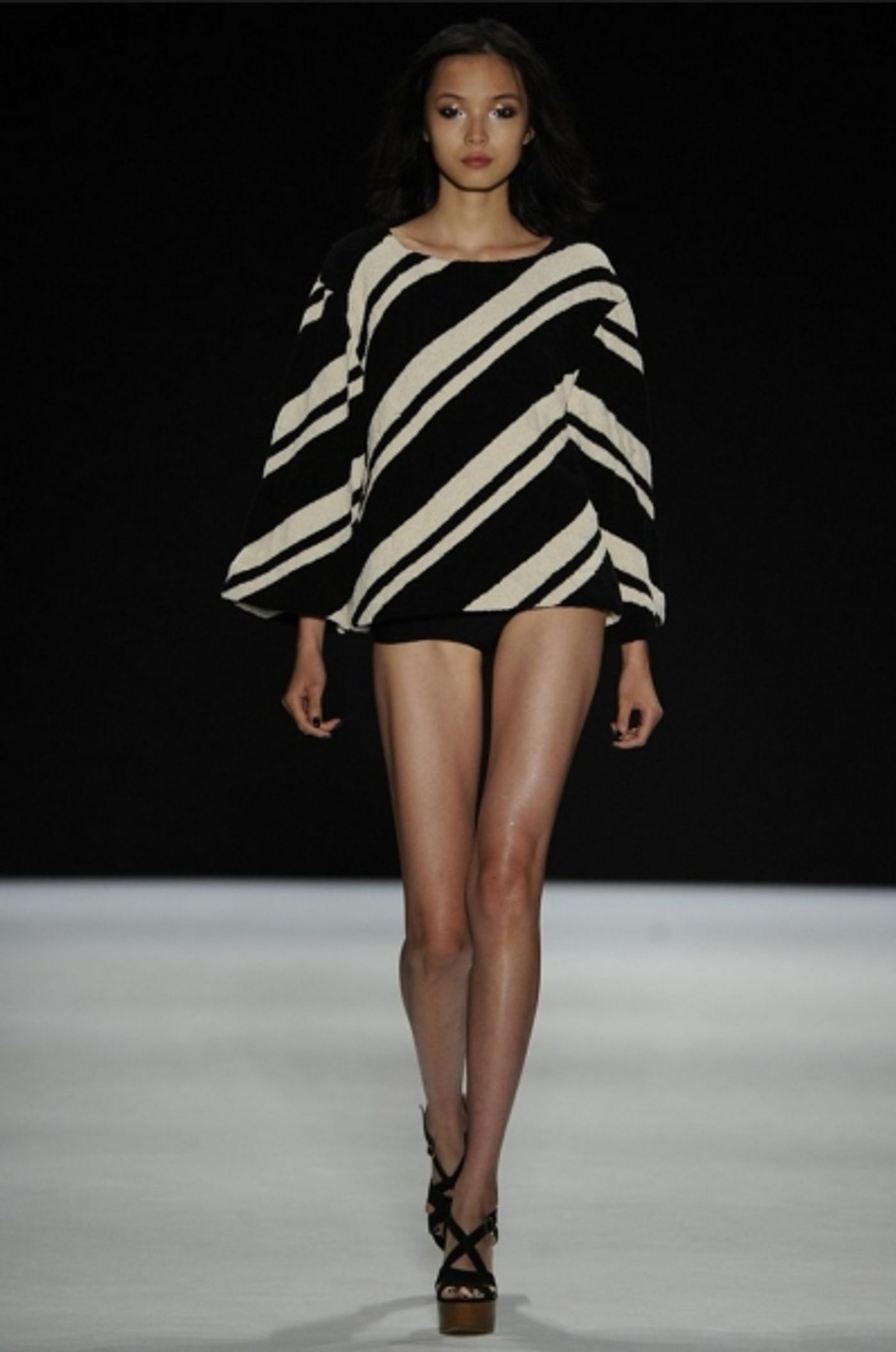 Photo Coverage: Jill Stuart S/S 2014 Collection Preview! Image