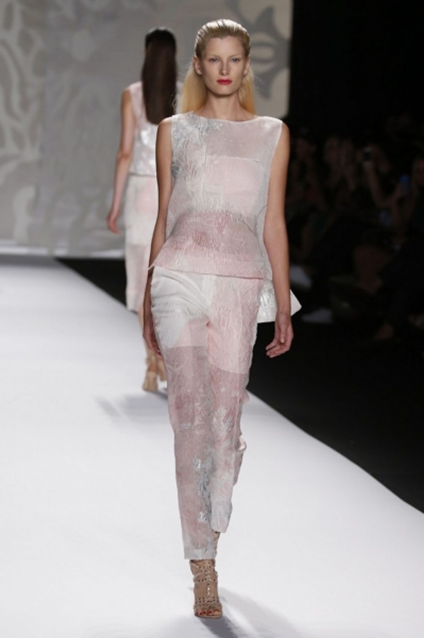 Photo Coverage: Monique Lhuillier S/S 2014 Collection Preview!  Image