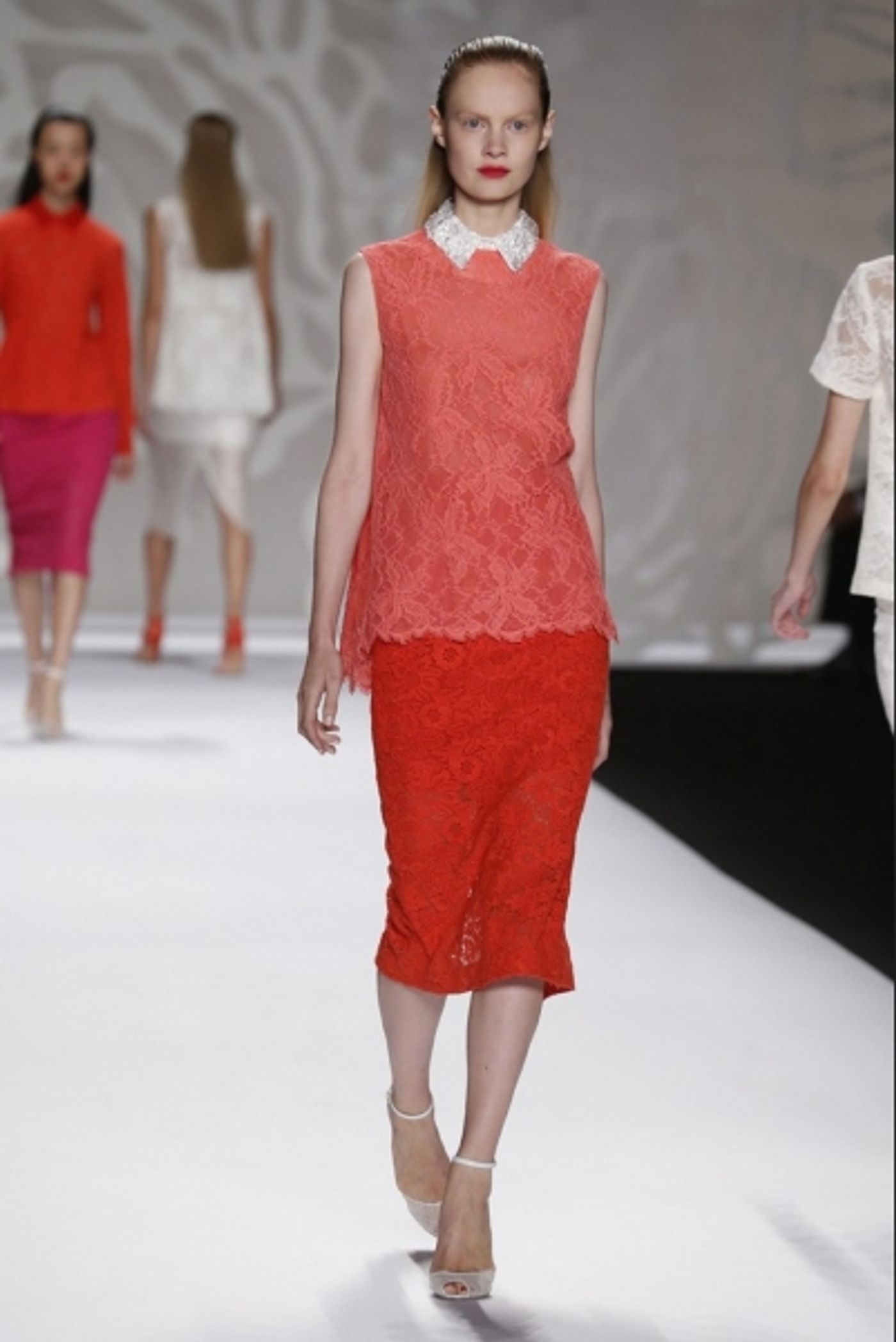 Photo Coverage: Monique Lhuillier S/S 2014 Collection Preview!  Image