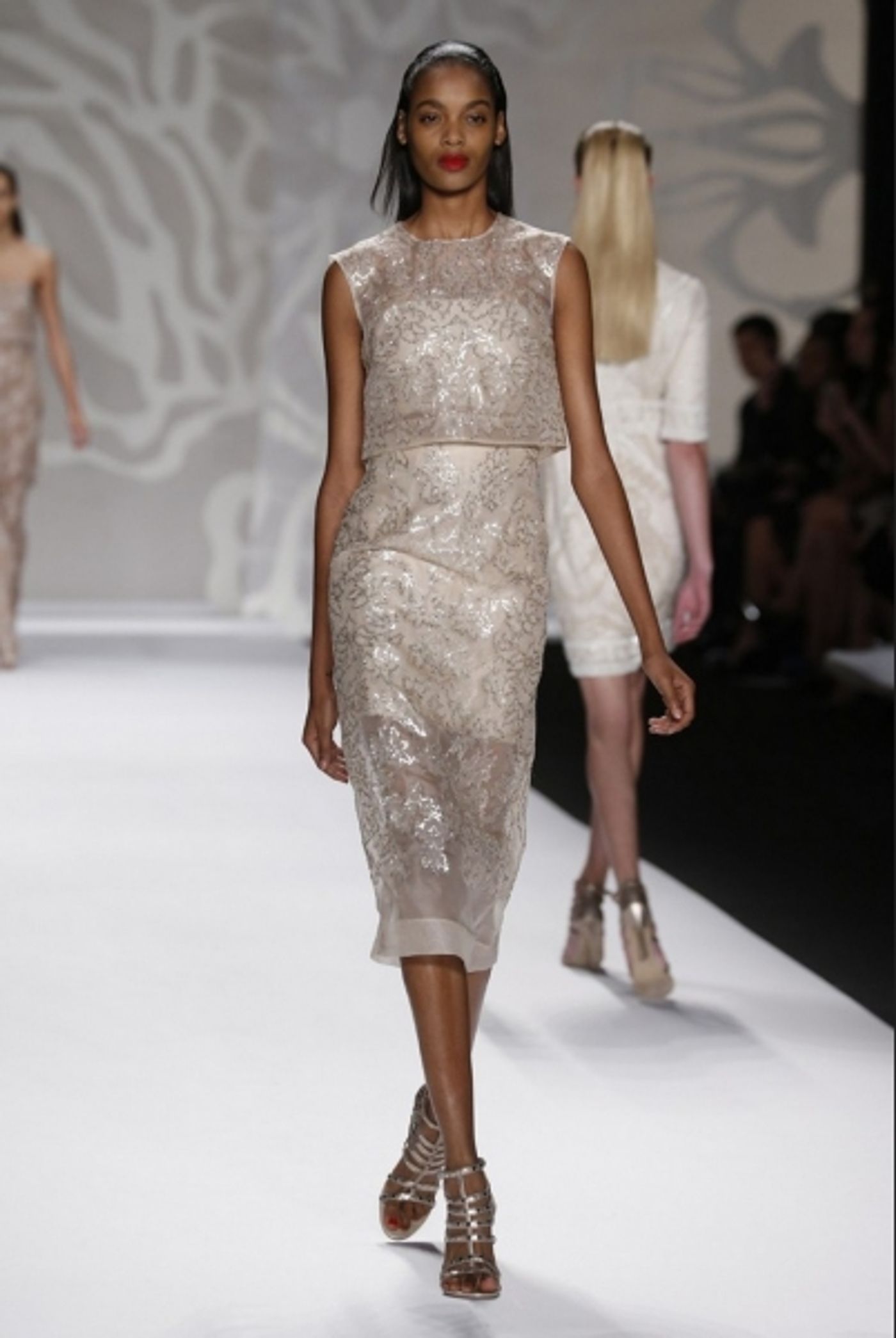 Photo Coverage: Monique Lhuillier S/S 2014 Collection Preview!  Image