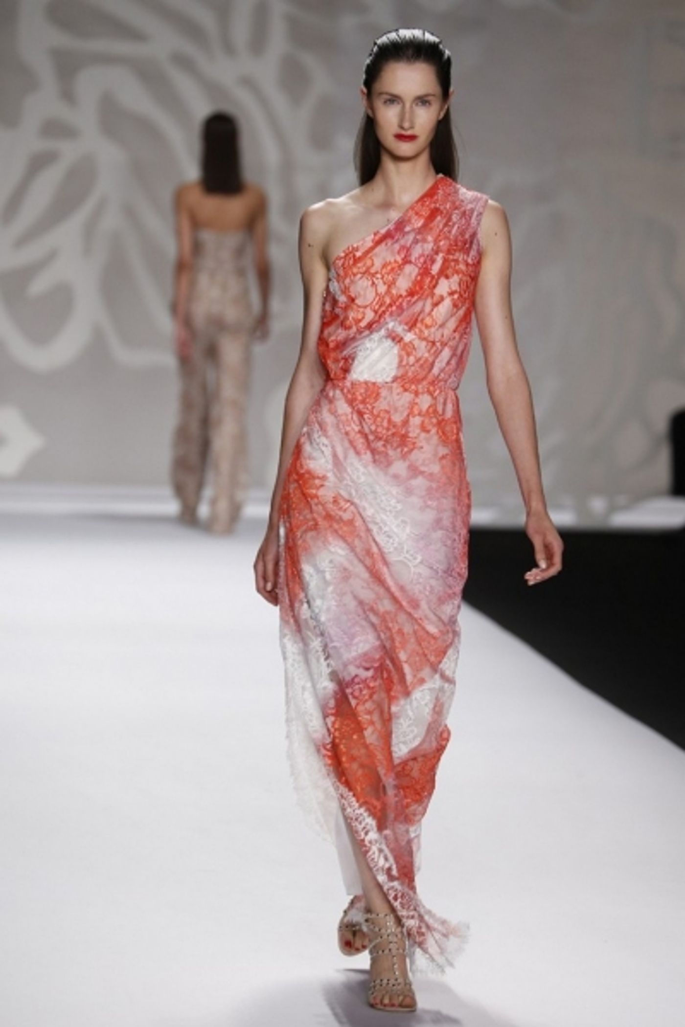 Photo Coverage: Monique Lhuillier S/S 2014 Collection Preview!  Image