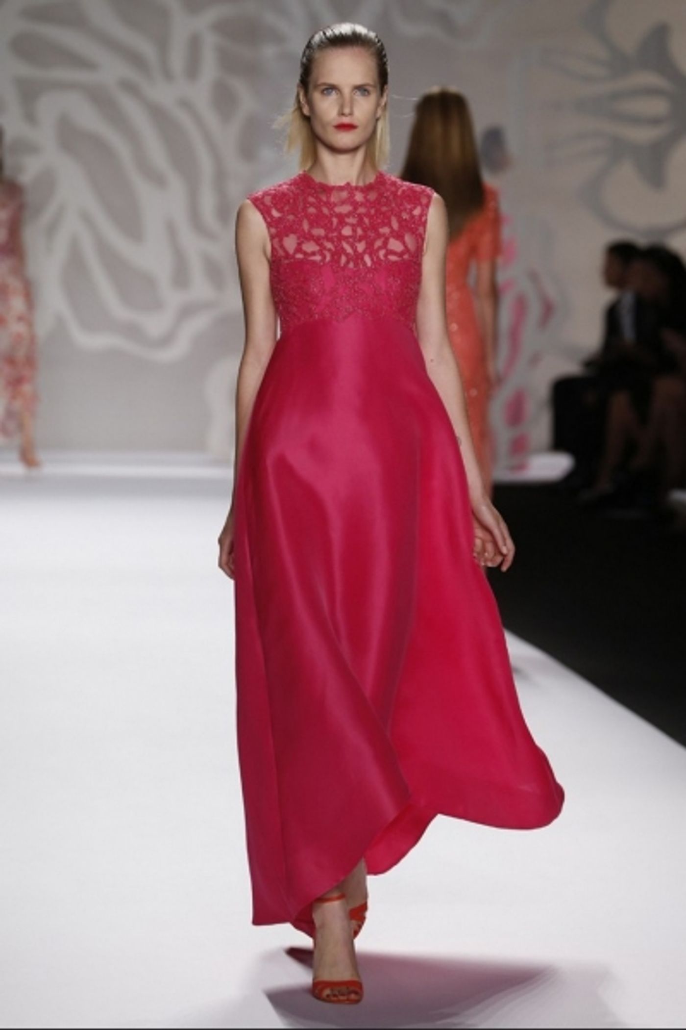 Photo Coverage: Monique Lhuillier S/S 2014 Collection Preview!  Image