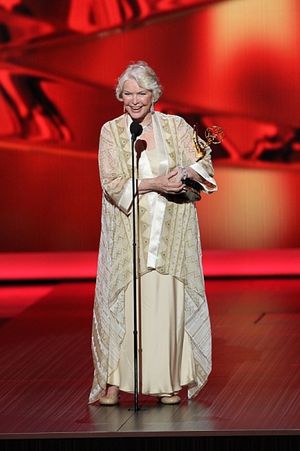Ellen Burstyn Photo