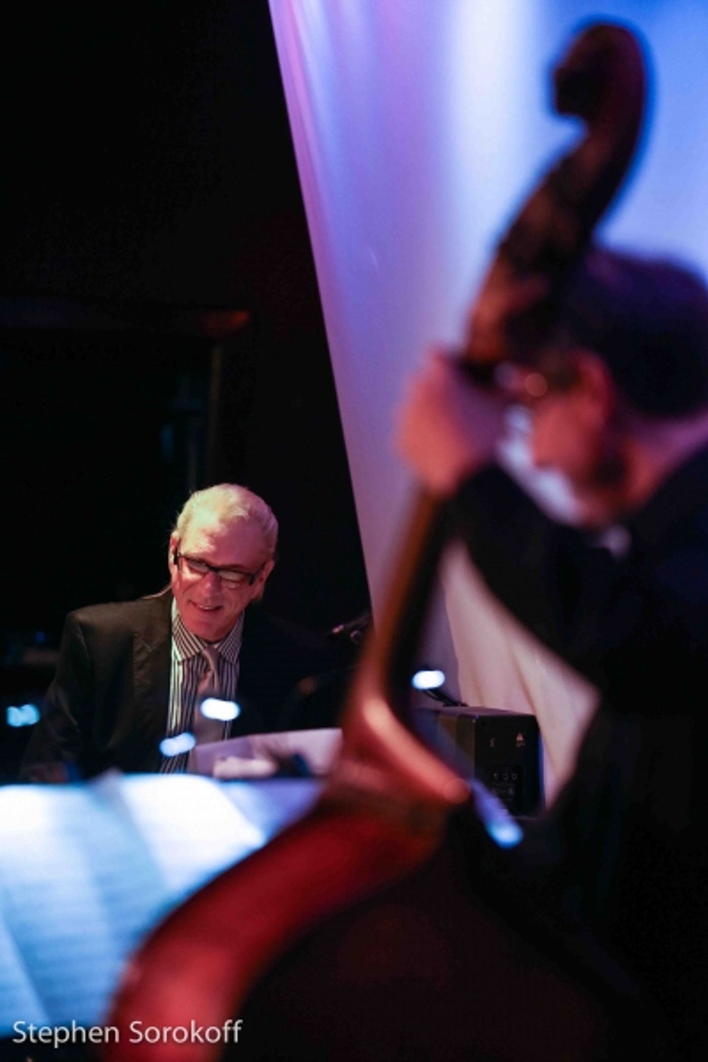 Photo Coverage: Jamie deRoy & Friends Play the Metropolitan Room  Image