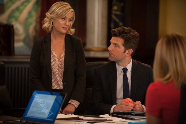 PARKS AND RECREATION -- ''The Pawnee-Eagleton Tip Off Classic'' Episode 603 -- Pictur Photo