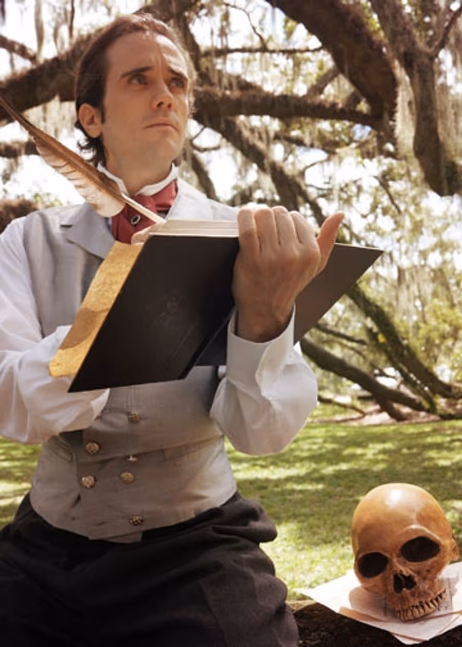 Photo Flash: Orlando Shakespeare Sinks Its Teeth into DRACULA: THE JOURNAL OF JONATHAN HARKER Image