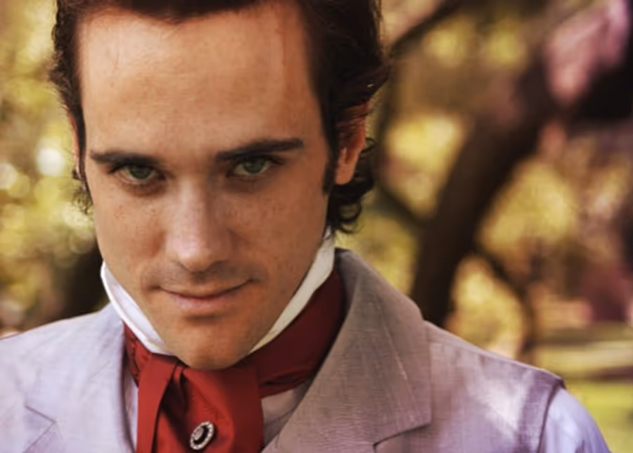 Photo Flash: Orlando Shakespeare Sinks Its Teeth into DRACULA: THE JOURNAL OF JONATHAN HARKER Image