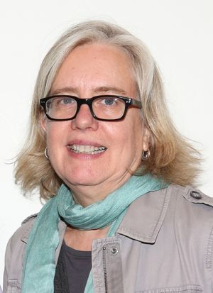 Lisa Peterson @ BroadwayWorld Lisa Peterson Photo