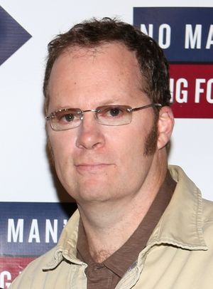 Shuler Hensley Photo