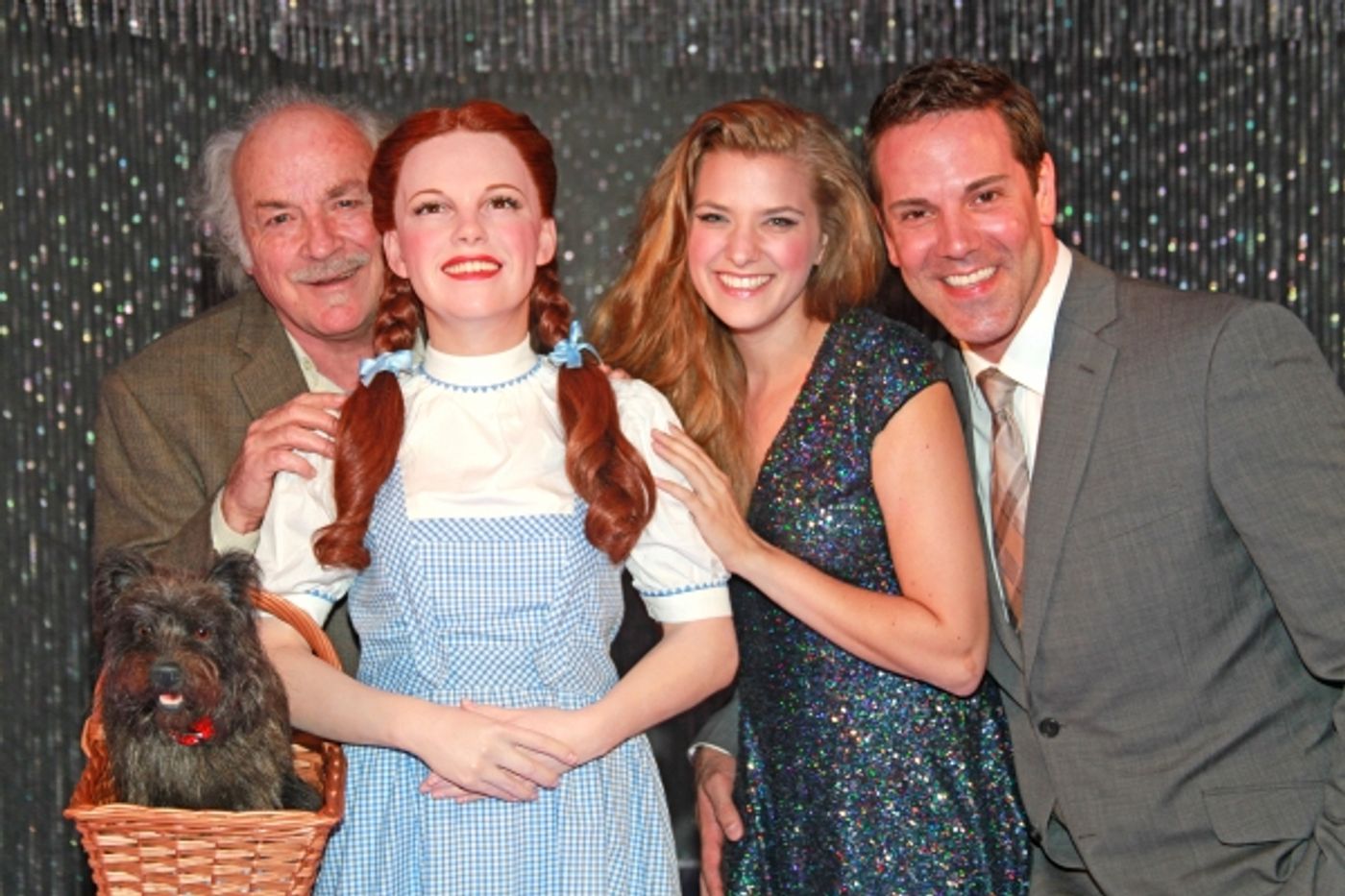 Photo Flash: THE WIZARD OF OZ Celebrates Opening at the Pantages Image