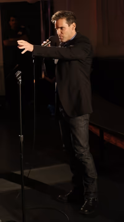Hugh Panaro  Photo