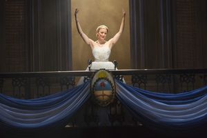 Caroline Bowman @ BroadwayWorld Caroline Bowman Photo