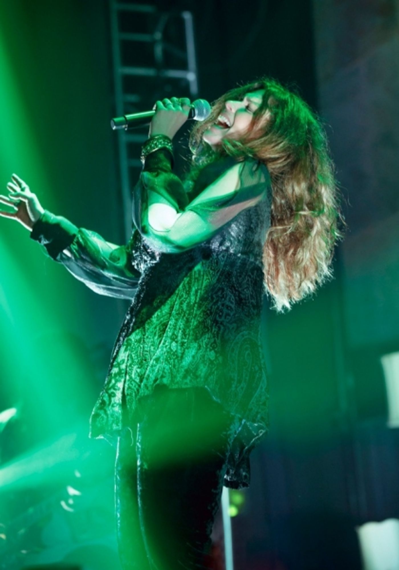 Photo Flash: First Look at Mary Bridget Davies in A NIGHT WITH JANIS JOPLIN on Broadway!  Image