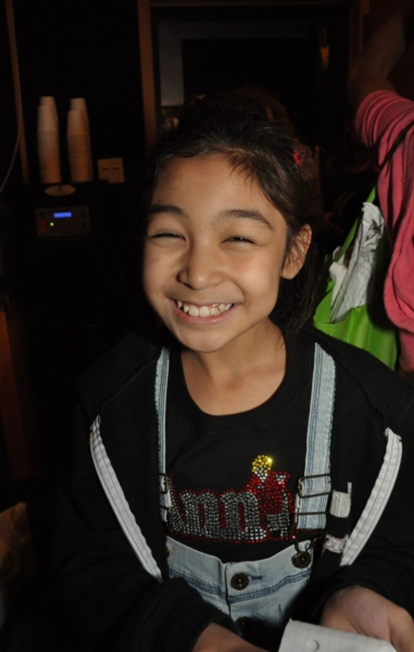 Exclusive Photo Coverage: Faith Prince & the Orphans of ANNIE Sing Carols For A Cure Image