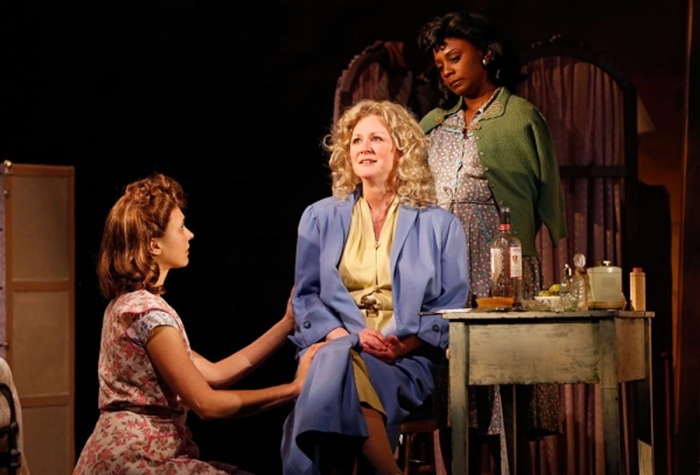 Photo Flash: First Look at Joe Manganiello, René Augesen and More in Yale Rep's A STREETCAR NAMED DESIRE  Image