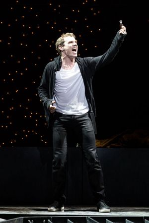 Jay Armstrong Johnson  Photo