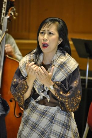 Maria Christina Navarro Photo