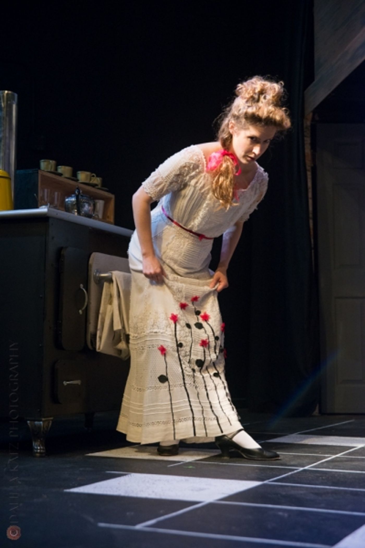 Photo Flash: First Look at THE UNDERPANTS at Alumnae Theatre  Image