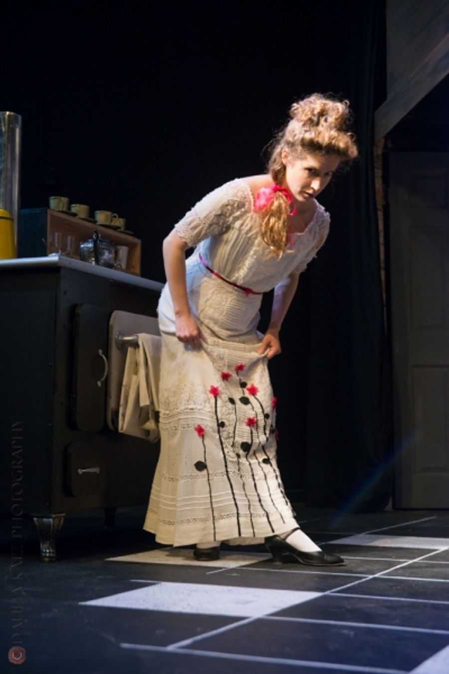 Photo Flash: First Look at THE UNDERPANTS at Alumnae Theatre Image