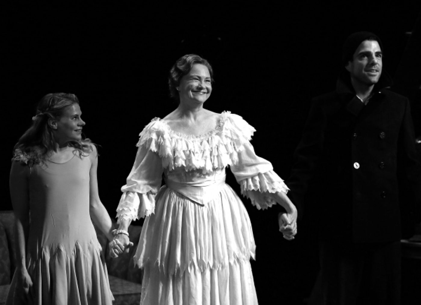 Photo Coverage: THE GLASS MENAGERIE Opening Night Curtain Call Image