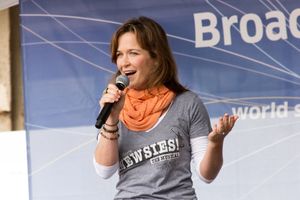 Julie Foldesi @ BroadwayWorld Julie Foldesi Photo