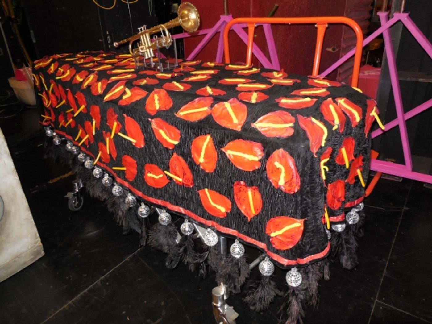 Photo Flash: First Looks at PRISCILLA, QUEEN OF THE DESERT: THE MUSICAL Tour Stop at TUTS Image
