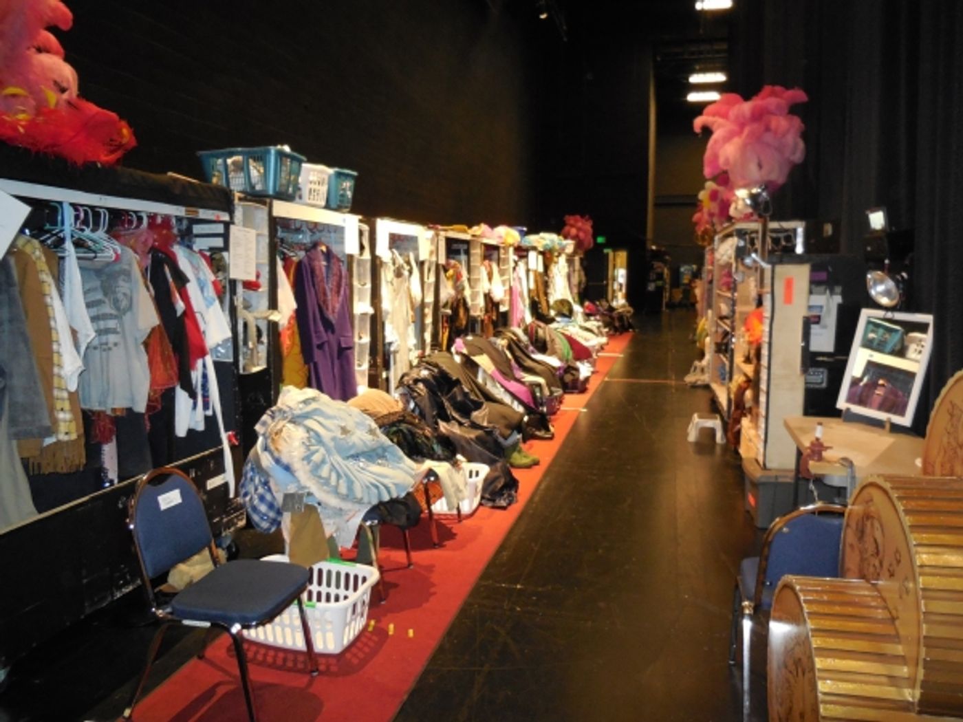 Photo Flash: First Looks at PRISCILLA, QUEEN OF THE DESERT: THE MUSICAL Tour Stop at TUTS Image
