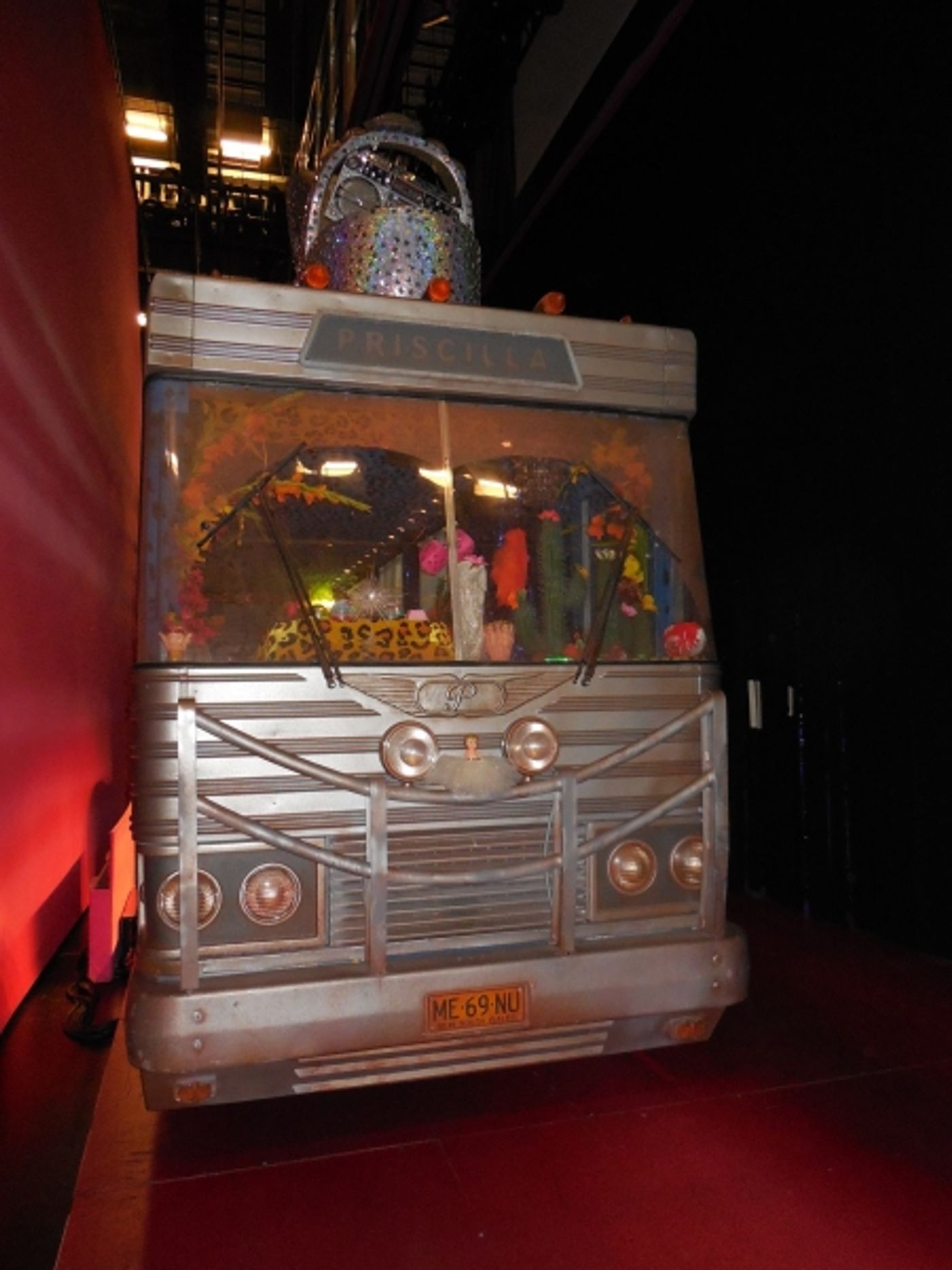 Photo Flash: First Looks at PRISCILLA, QUEEN OF THE DESERT: THE MUSICAL Tour Stop at TUTS Image