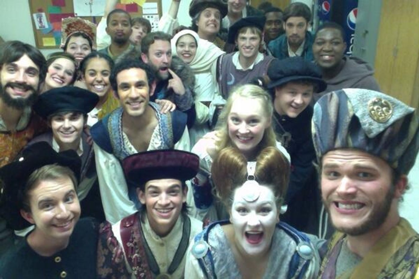 Photo Flash: Saturday Intermission Pics, September 28 - Part 2 - EVITA's Caroline Bowman Prepares for the Casa Rosado; Plus WICKED, JUNGLE BOOK & More!  Image