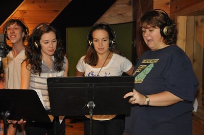 Ryan Breslin, Liana Hunt, Kara Lindsay and Vanessa Brown Photo
