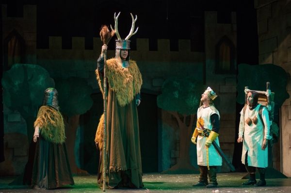 The Knights of Ni and King Arthur (Scott Langdon) with Patsy (David Jack) Photo