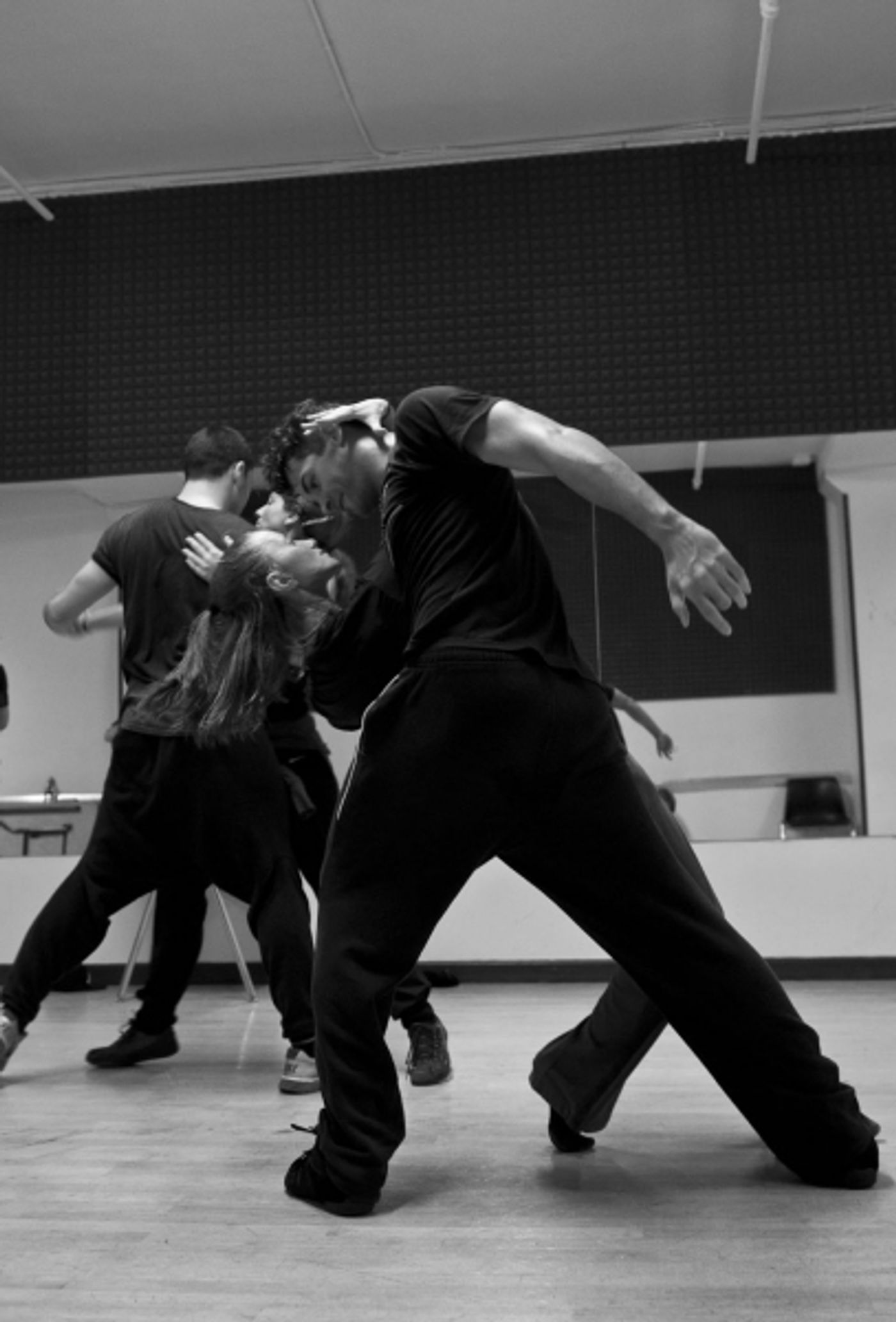 Photo Flash: In Rehearsal with Luis Salgado & LATIN QUARTER SHOW Dancers  Image
