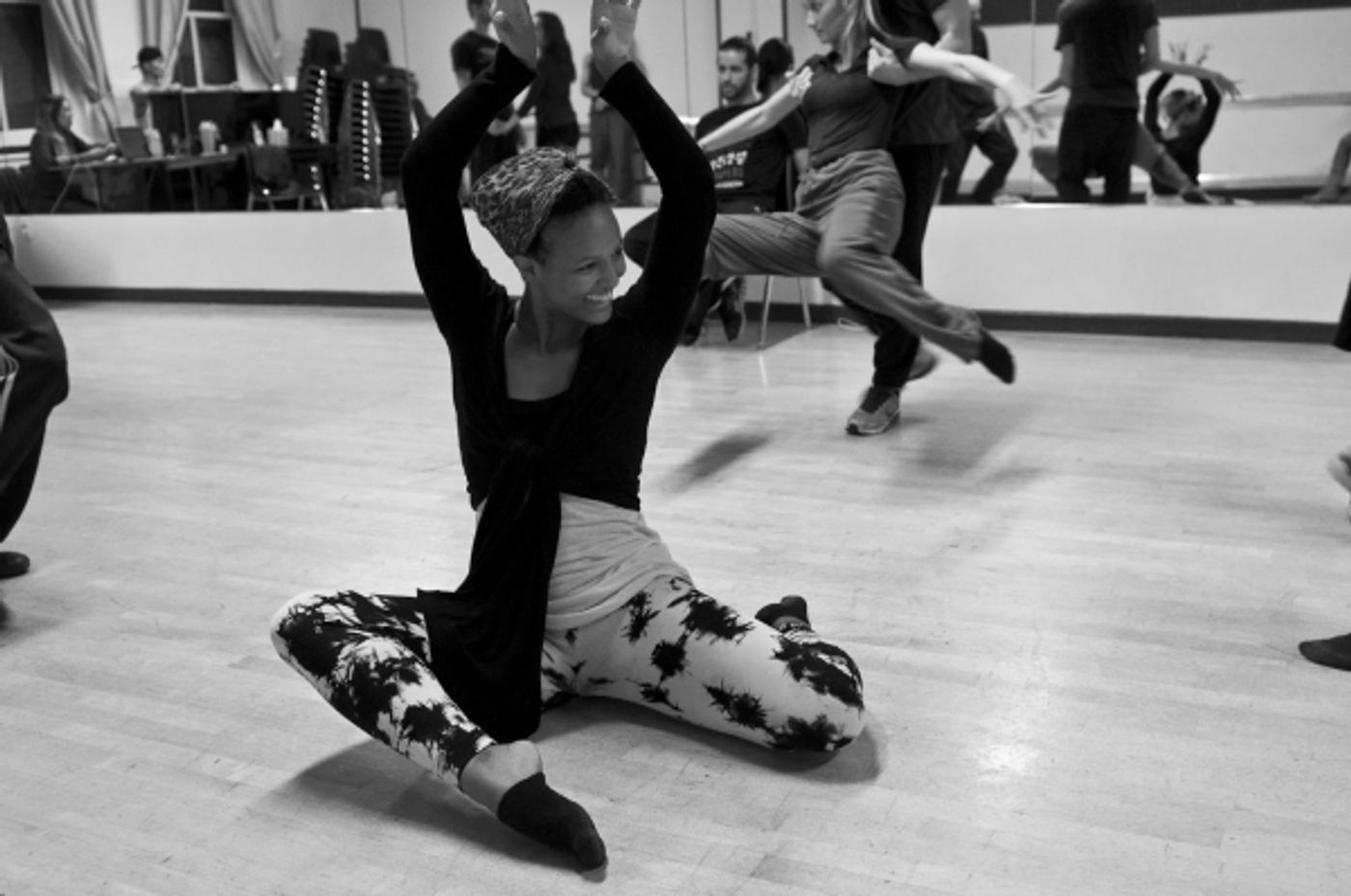 Photo Flash: In Rehearsal with Luis Salgado & LATIN QUARTER SHOW Dancers  Image