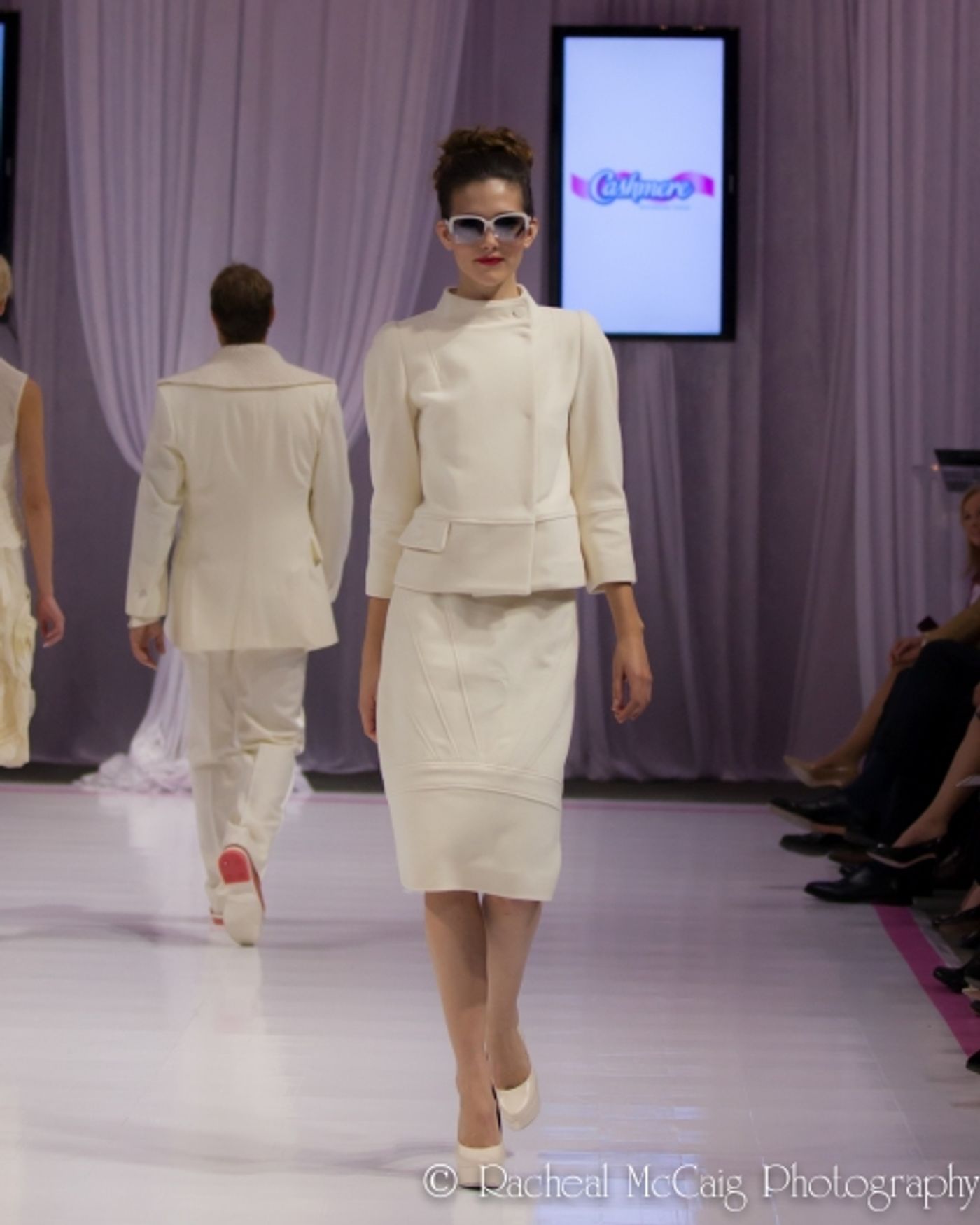 Photo Coverage: Cashmere's 10th Anniversary Gala features Bathroom Tissue Dresses on the Red Carpet  Image