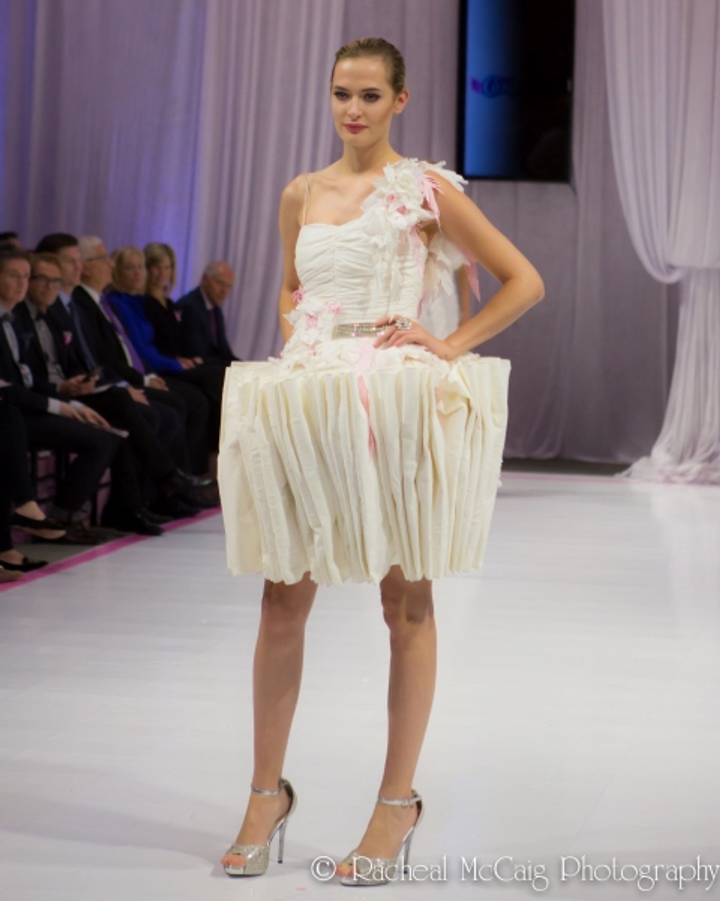 Photo Coverage: Cashmere's 10th Anniversary Gala features Bathroom Tissue Dresses on the Red Carpet  Image