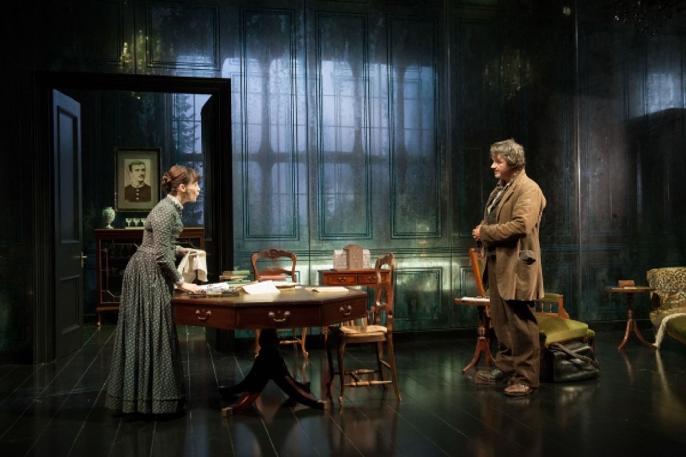 Photo Flash: First Look at Lesley Manville, Jack Lowden and More in GHOSTS at the Almeida Theatre  Image