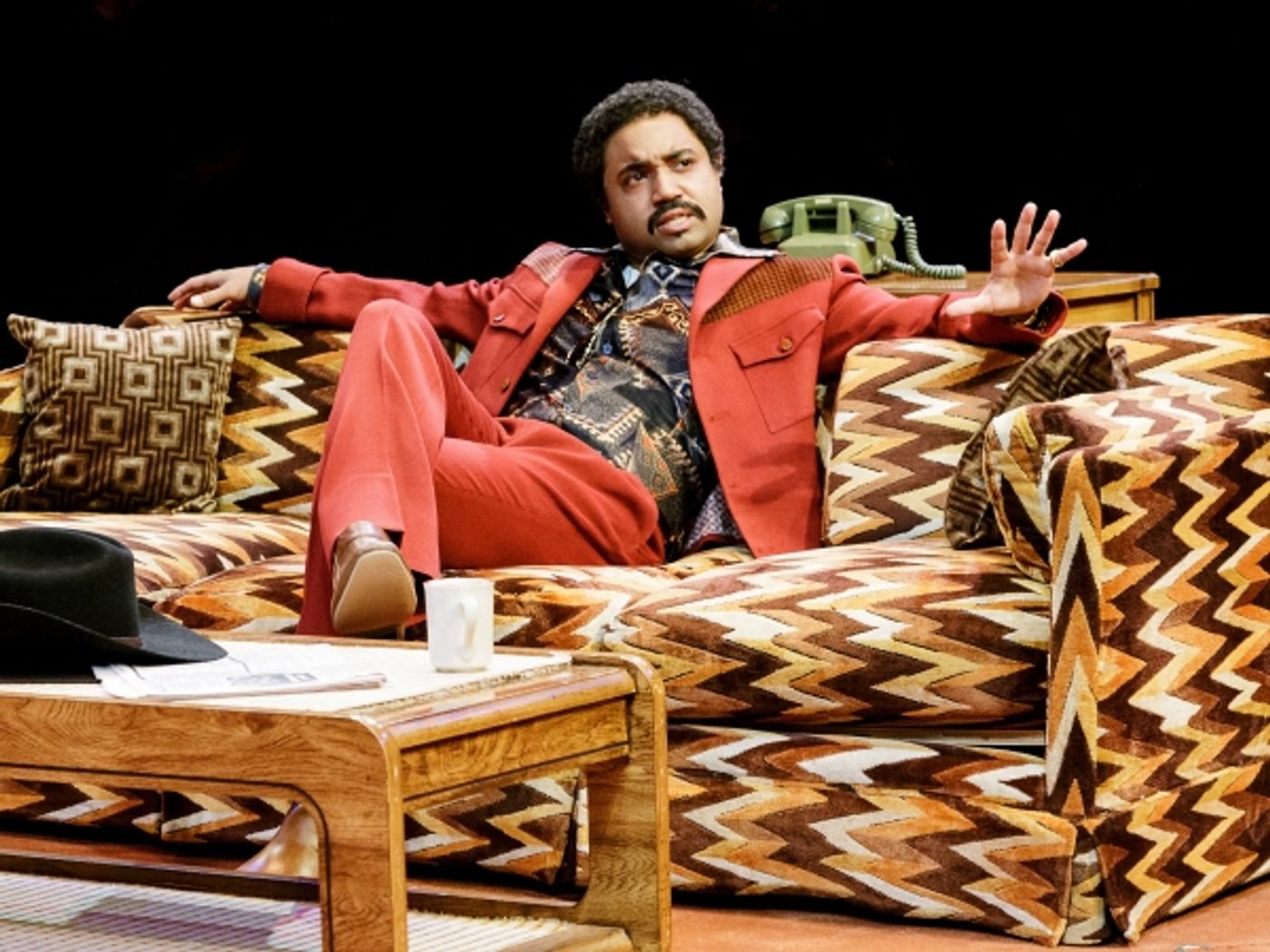 Photo Flash: Richard Topol, Christopher Jackson and More Star Primary Stages' BRONX BOMBERS, Beg. Tonight  Image