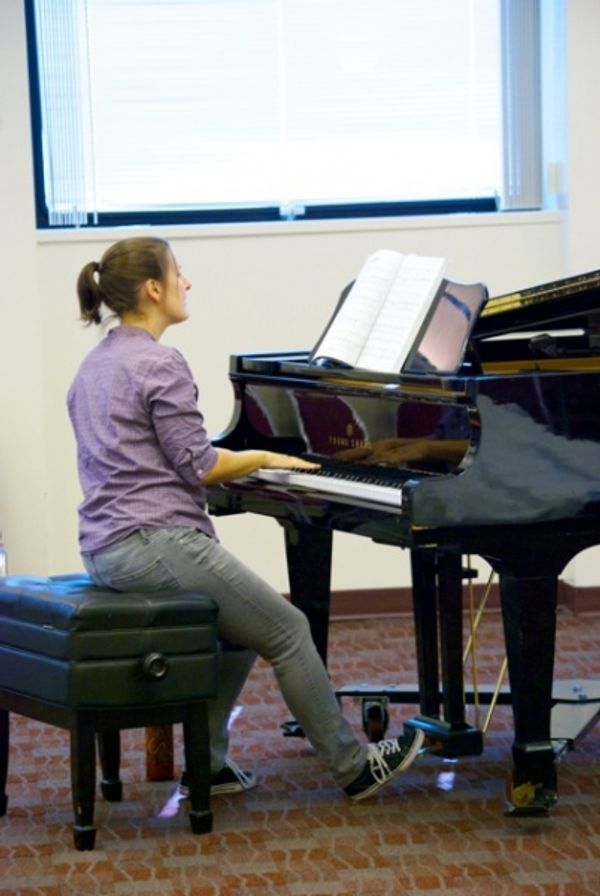 Kristen Rosenfeld on Piano Photo