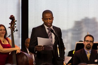 Dule Hill Photo