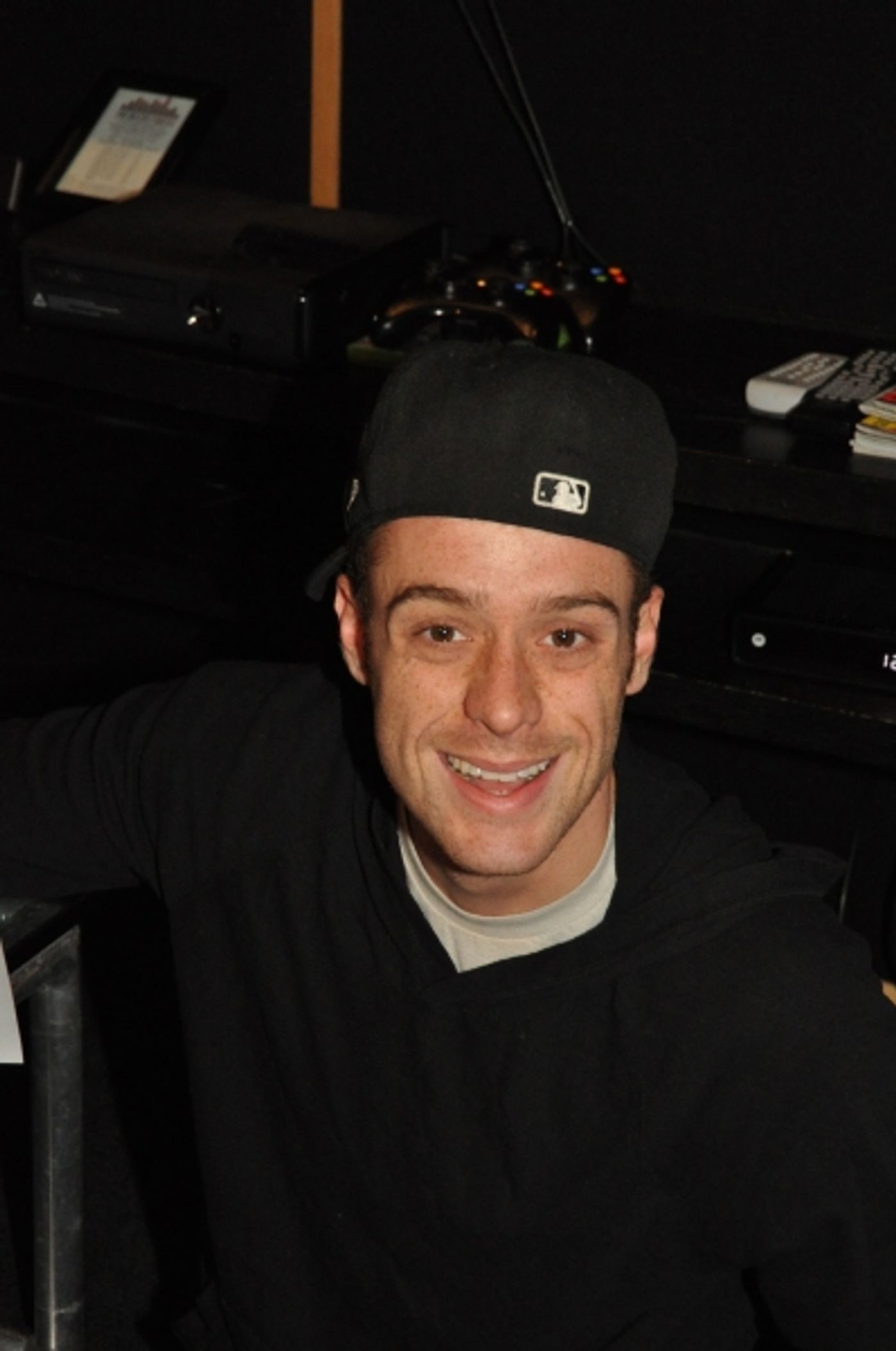 Exclusive Photo Coverage: ROCK OF AGES Cast Records for Carols For A Cure  Image