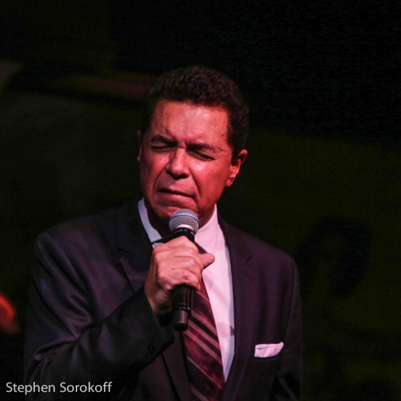 Photo Coverage: Clint Holmes Returns To Cafe Carlyle with STOP THIS TRAIN  Image