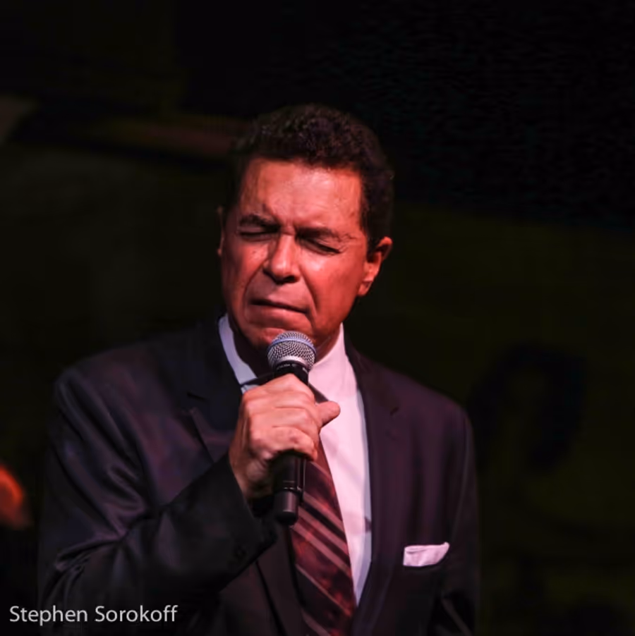 Photo Coverage: Clint Holmes Returns To Cafe Carlyle with STOP THIS TRAIN Image