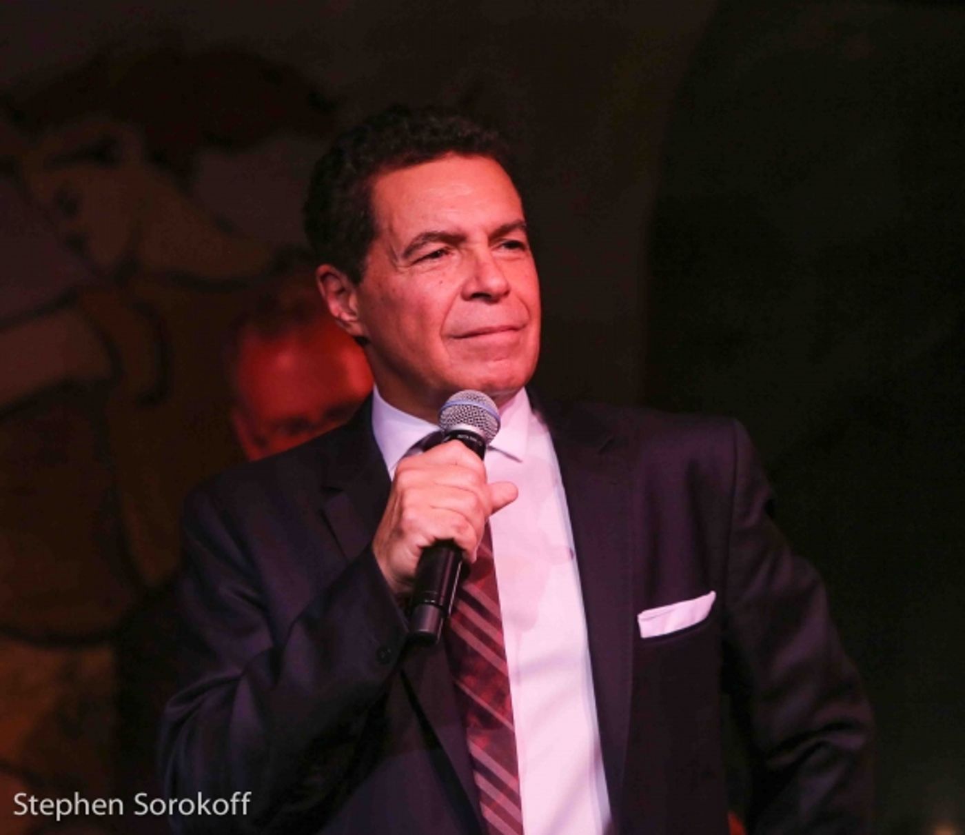 Photo Coverage: Clint Holmes Returns To Cafe Carlyle with STOP THIS TRAIN  Image