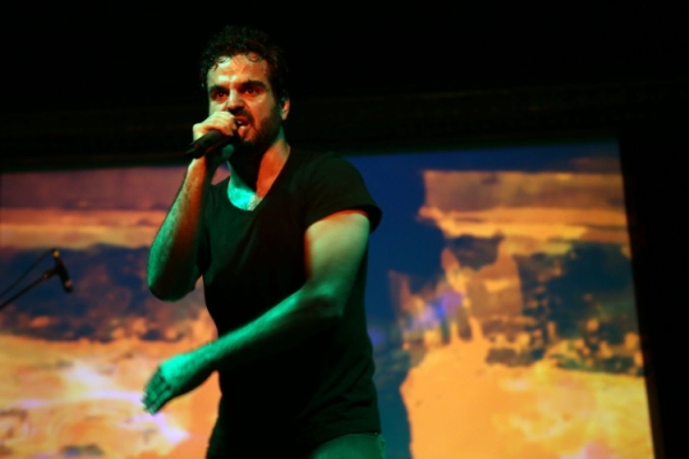 Photo Flash: Rebecca Naomi Jones, Shaina Taub and More Join Ashkon in HERE IN THE DARK at The Cutting Room  Image