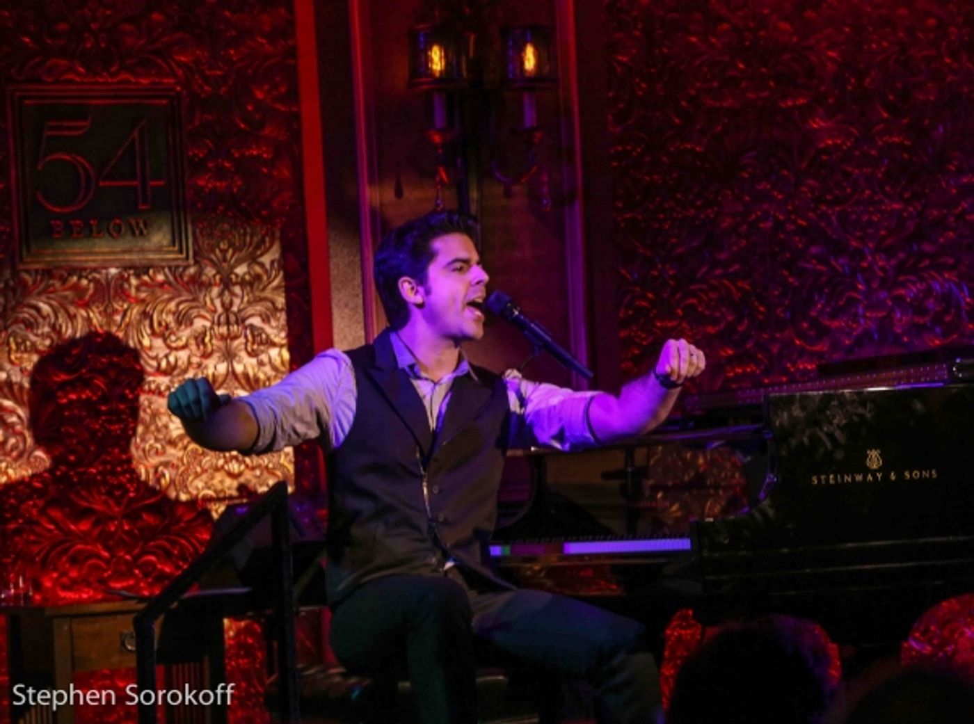 Photo Coverage: Tony DeSare Brings MY GENERATION: THE CONTEMPROARY AMERICAN SONGBOOK to 54 Below  Image